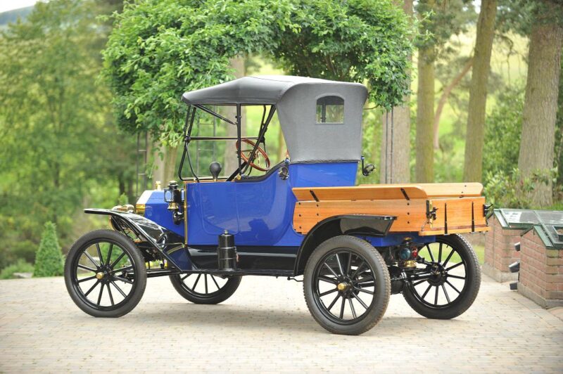 Ford model t runabout pickup