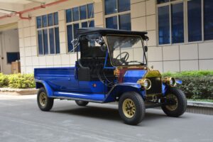 replica Ford model t pickup runabout