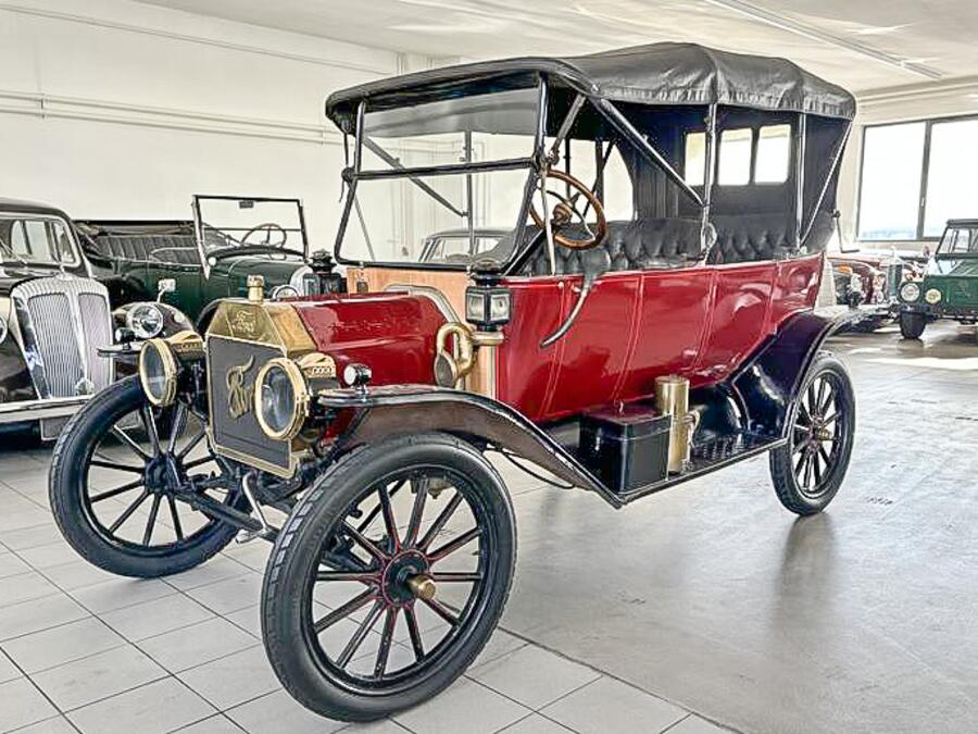 914 Ford Model T Touring Car